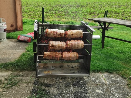 La broche de midi avant cuisson