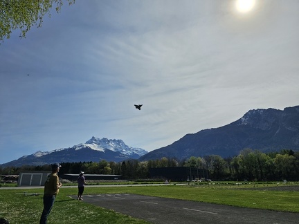 Un rafale dans le soleil d'avril